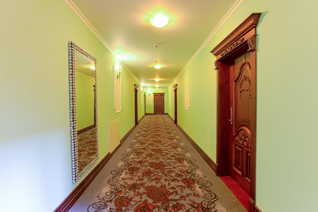 Hotel Roza Kamieniec Wroclawski Exteriör bild